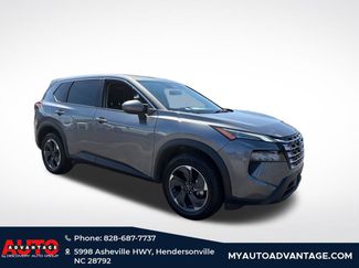 Used 2025 Nissan Rogue SV AWD/4WD 360° Tour