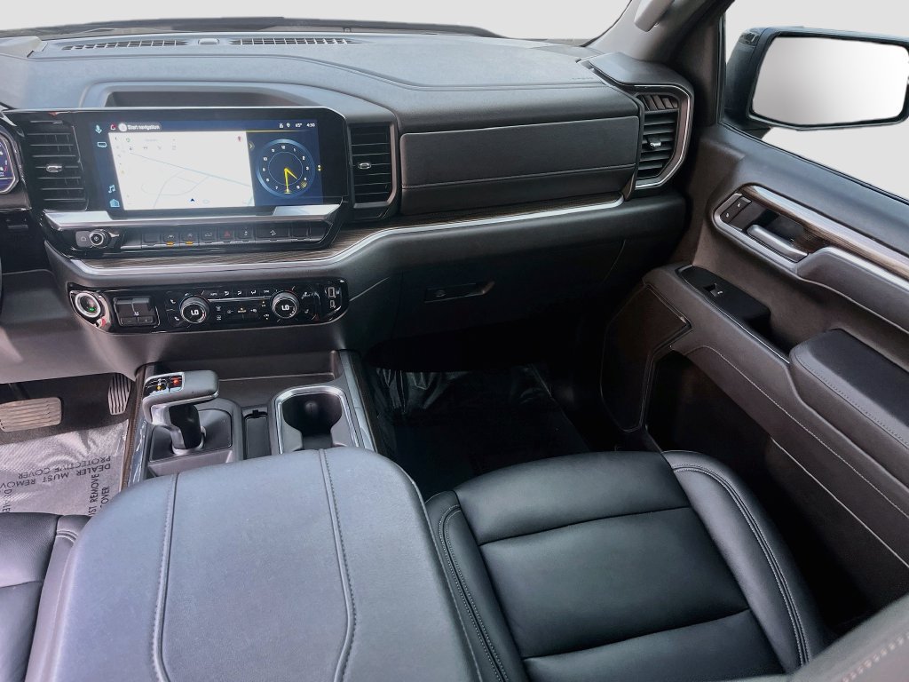 Used 2025 Chevrolet Silverado 1500 RST AWD/4WD image 25