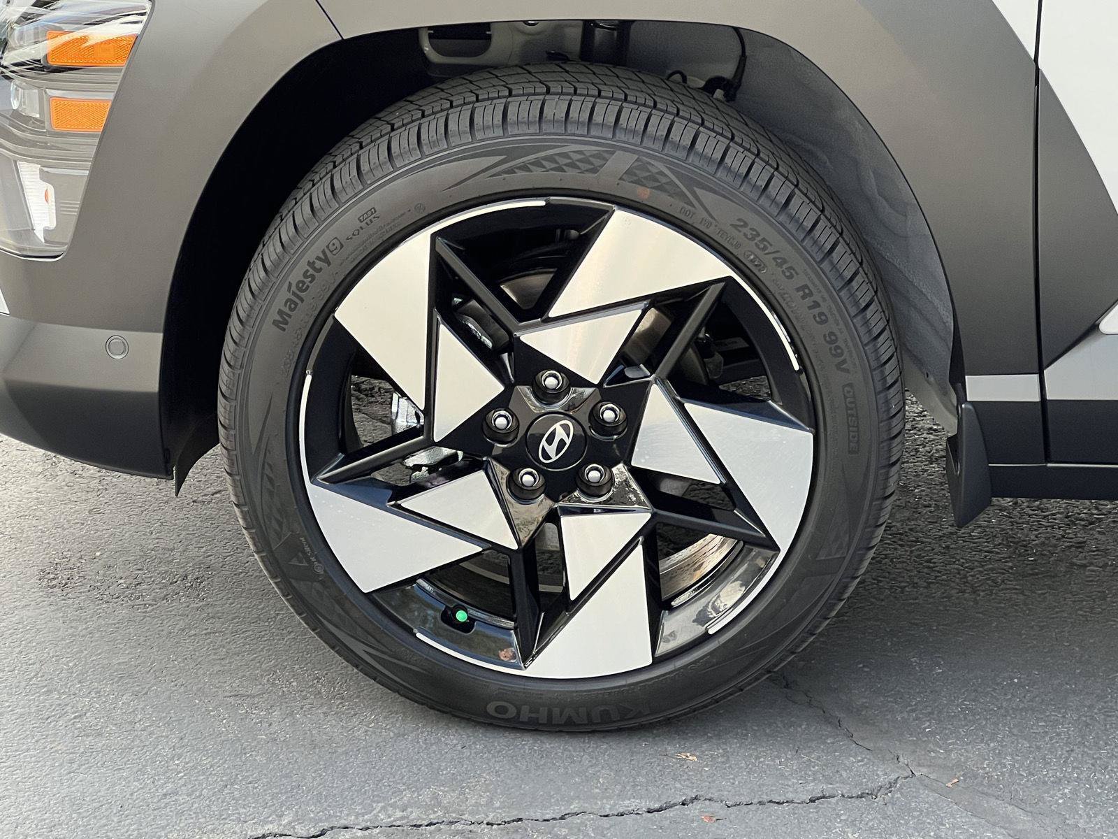 New 2026 Hyundai Kona Limited AWD/4WD image 13