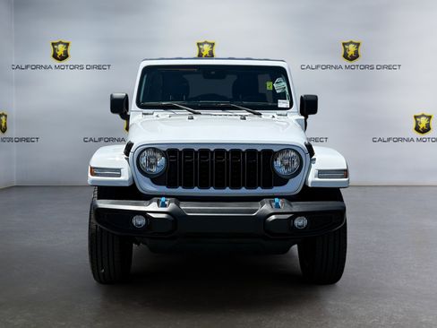 Used 2024 Jeep Wrangler Unlimited AWD/4WD image 8