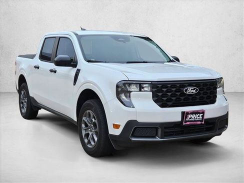 Used 2025 Ford Maverick XLT w/ Equipment Group 302A AWD/4WD image 3