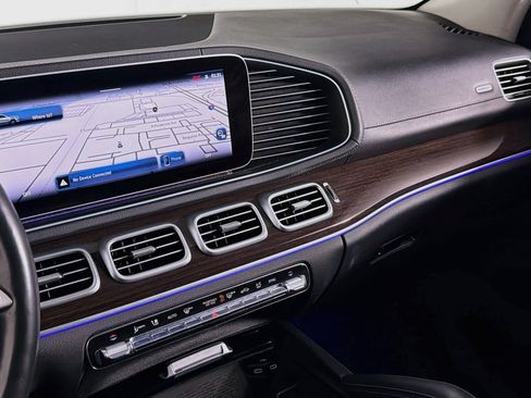 Certified 2024 Mercedes-Benz GLS 450 4MATIC image 22