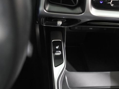 Used 2022 Kia Sorento S image 18