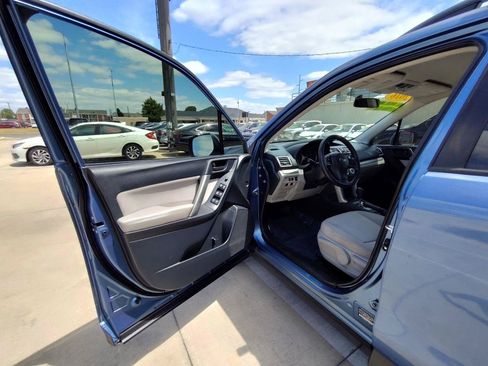 Used 2016 Subaru Forester 2.5i w/ Alloy Wheel Package AWD/4WD image 13