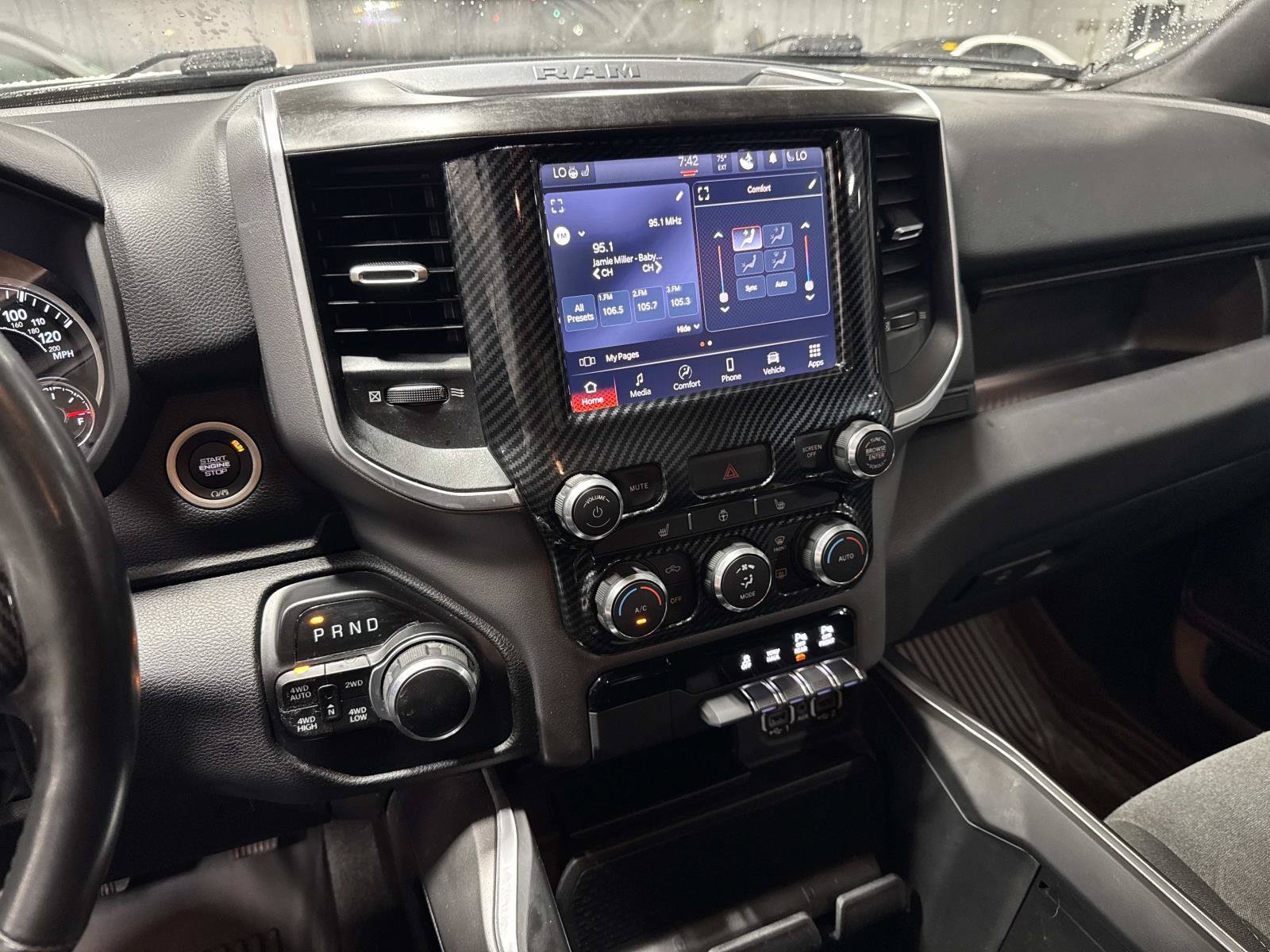 Used 2022 RAM 1500 Big Horn AWD/4WD image 23