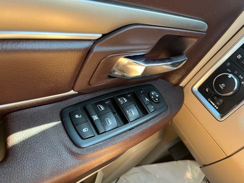 Used 2017 RAM 1500 Big Horn AWD/4WD image 22