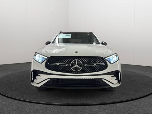 New 2026 Mercedes-Benz GLC 300 4MATIC image 2