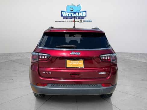 Used 2022 Jeep Compass Latitude AWD/4WD image 4