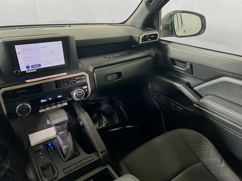 Certified 2024 Toyota Tacoma SR image 21