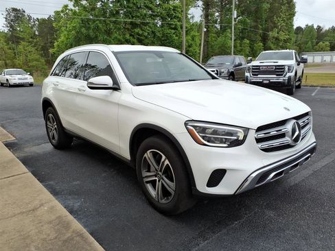 Used 2020 Mercedes-Benz GLC 300 image 3