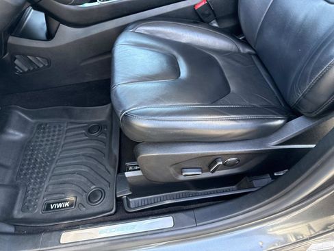 Used 2019 Ford Edge Titanium image 20