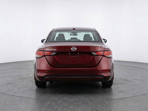 Used 2025 Nissan Sentra SV FWD image 7
