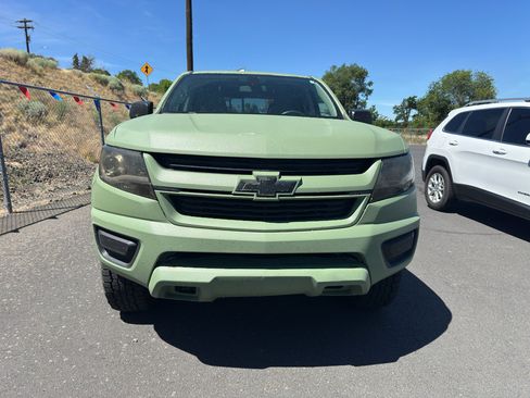 Used 2015 Chevrolet Colorado W/T w/ WT Convenience Package AWD/4WD image 1