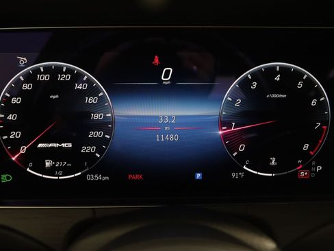 Used 2024 Mercedes-Benz AMG GT 63 image 29