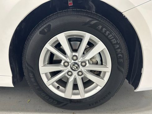 Used 2026 Toyota Camry LE FWD image 63