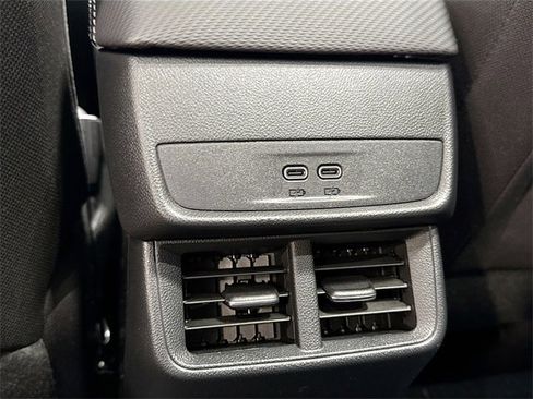 New 2026 Chevrolet Equinox LT w/ Midnight Edition image 29