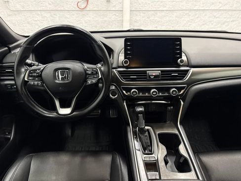 Used 2019 Honda Accord Sport image 12