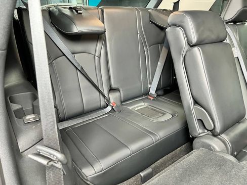Used 2023 INFINITI QX60 Sensory w/ Vision Package AWD/4WD image 23