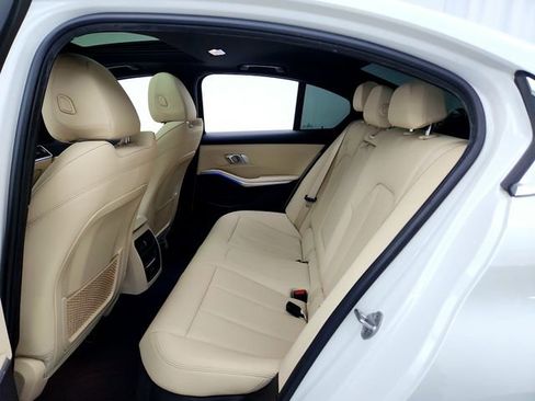 Used 2021 BMW 330i Sedan image 26