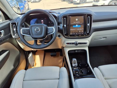 New 2026 Volvo XC40 B5 Plus w/ Protection Package Premier image 11