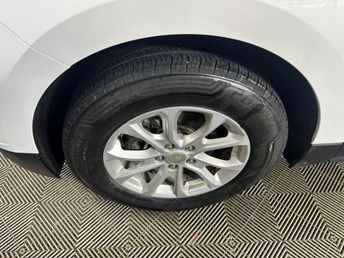 Used 2019 Chevrolet Equinox LT FWD image 11