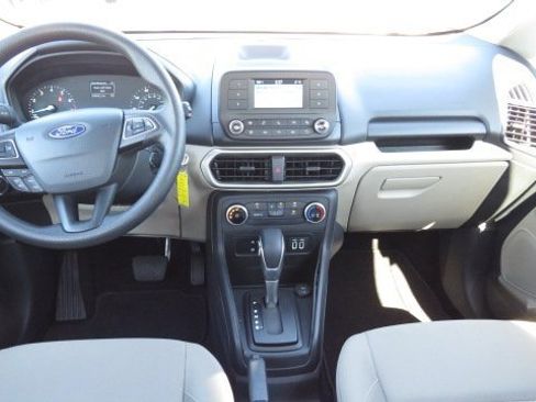 Certified 2020 Ford EcoSport S image 2