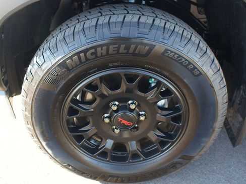 Used 2025 Toyota 4Runner TRD Off-Road Premium image 26