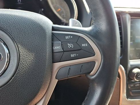 Used 2015 Jeep Grand Cherokee Altitude AWD/4WD image 28
