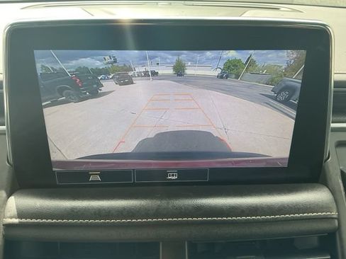Used 2021 GMC Yukon SLT AWD/4WD image 17