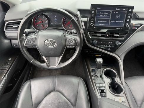 Used 2023 Toyota Camry XSE image 11