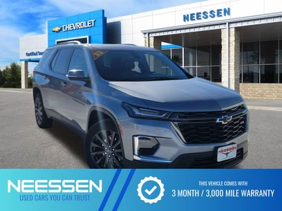 Used 2023 Chevrolet Traverse RS