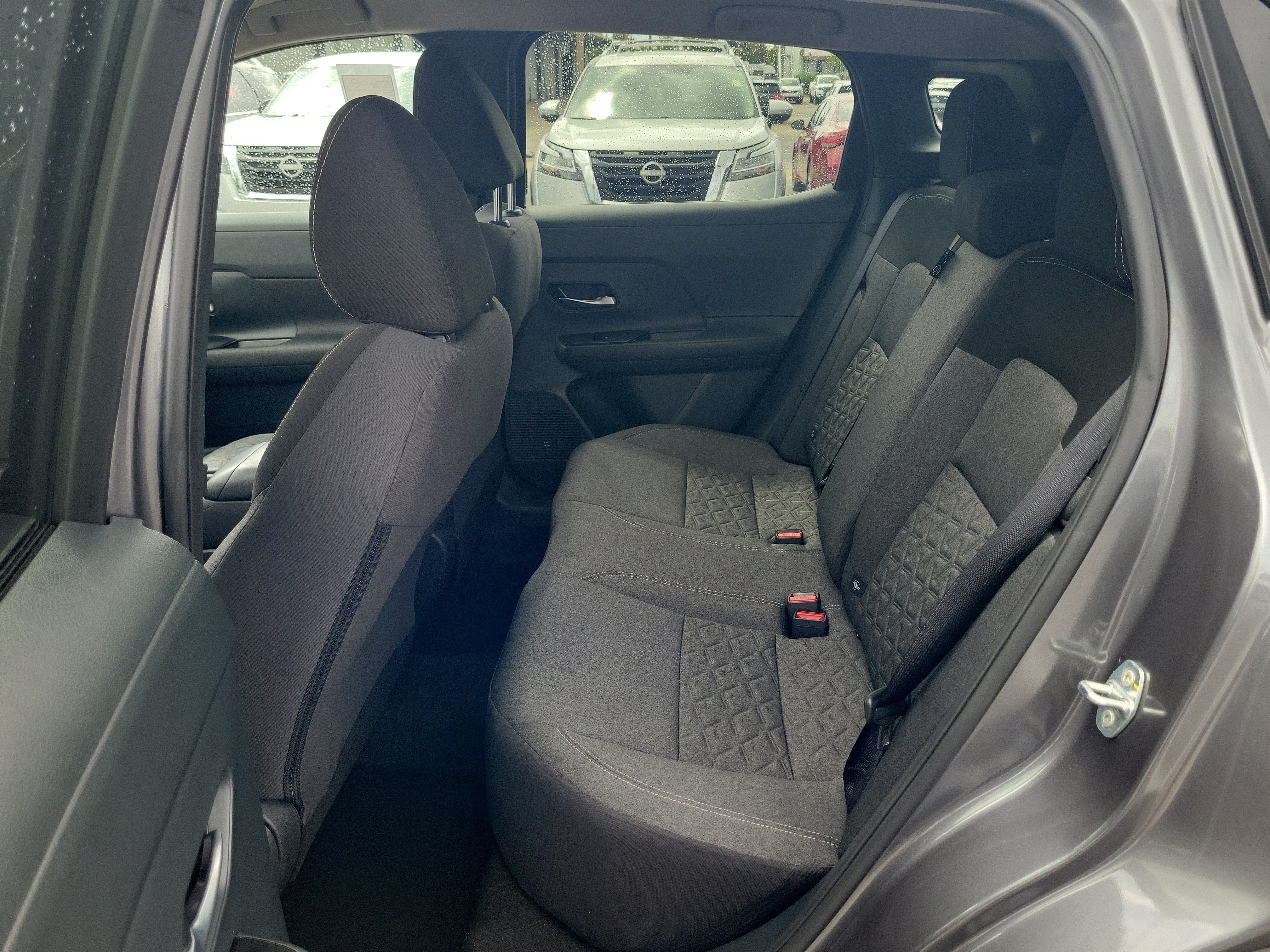 Certified 2025 Nissan Kicks SV FWD image 13
