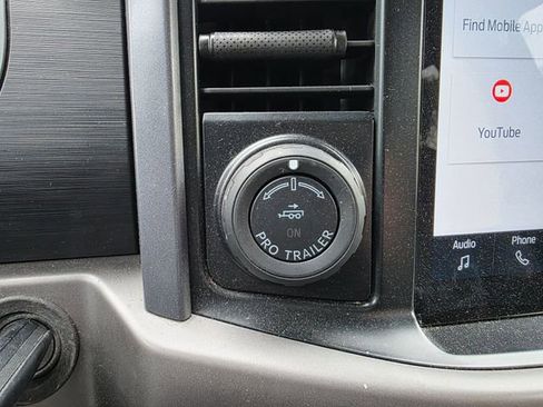 Used 2024 Ford F150 XLT w/ Mobile Office Package image 23