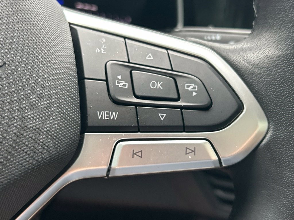 Certified 2024 Volkswagen Jetta SE FWD image 29