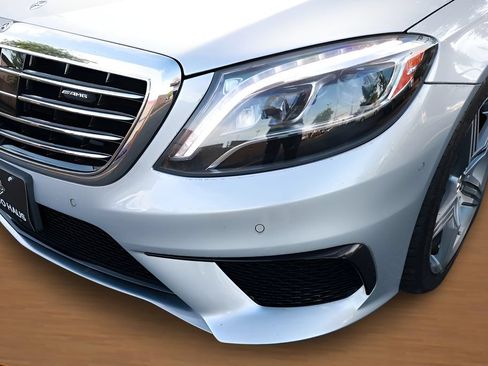 Used 2017 Mercedes-Benz S 63 AMG 4MATIC Sedan image 4