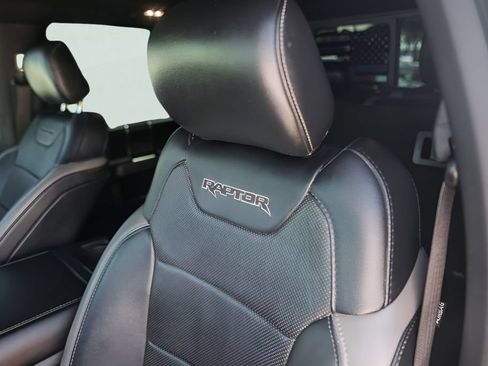 Used 2018 Ford F150 Raptor w/ Equipment Group 802A Luxury AWD/4WD image 13