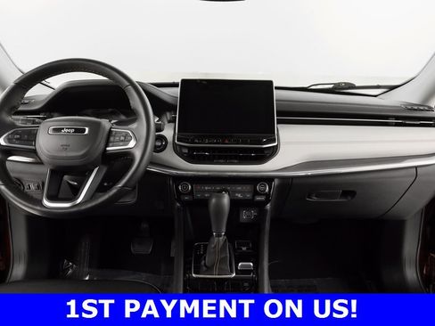 Certified 2022 Jeep Compass Limited image 2