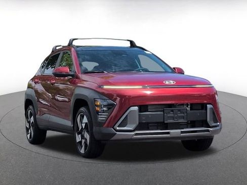 Certified 2025 Hyundai Kona Limited AWD/4WD image 1