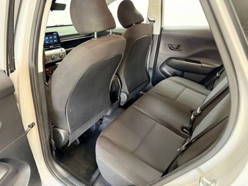Certified 2024 Hyundai Kona SE AWD/4WD image 34