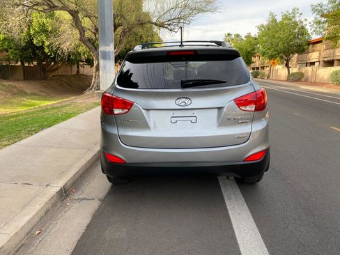 Used 2012 Hyundai Tucson Limited image 7