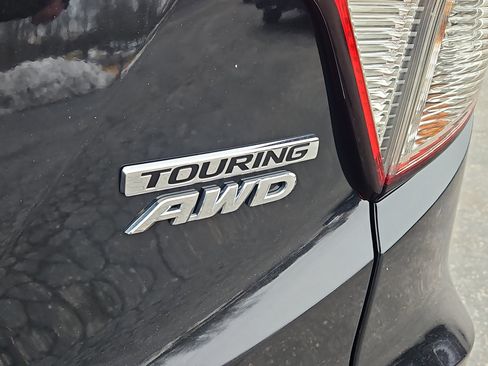 Certified 2019 Honda HR-V Touring image 5