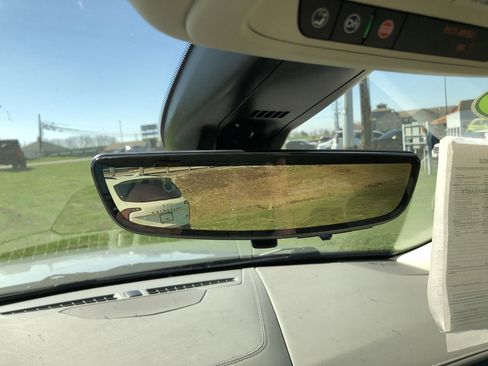 Used 2023 Cadillac XT6 Premium Luxury w/ Technology Package image 27