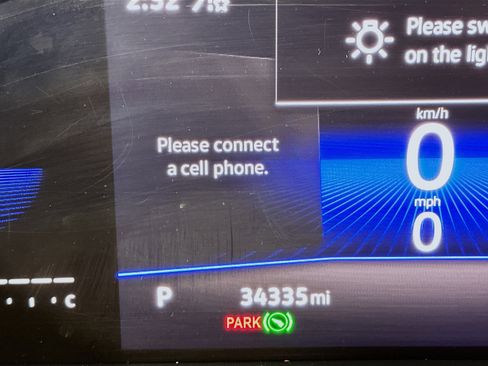 Used 2022 Volkswagen Taos SE image 19