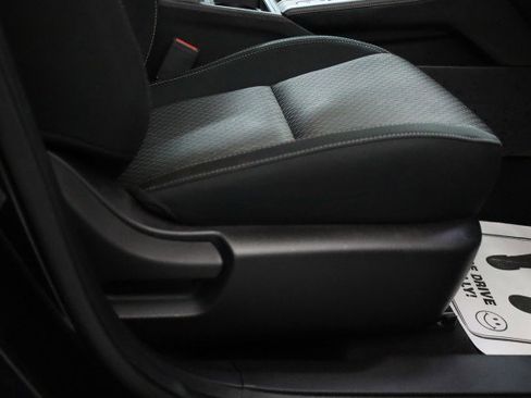 Used 2022 Mitsubishi Outlander ES image 26