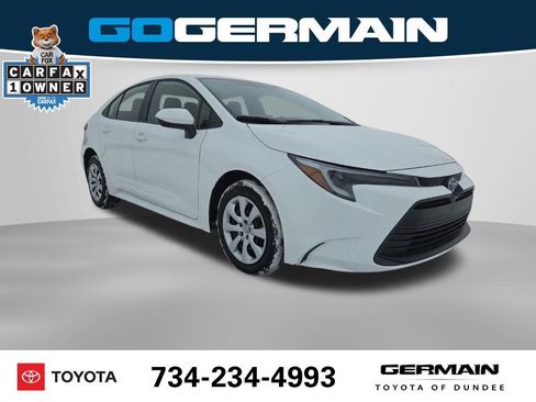 Used 2024 Toyota Corolla LE image 5