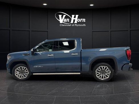 Used 2025 GMC Sierra 1500 Denali Ultimate AWD/4WD image 4