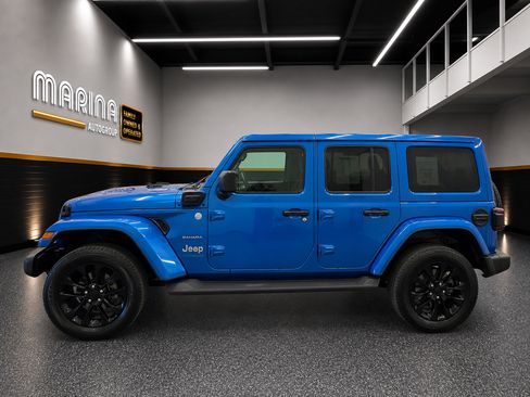 Certified 2023 Jeep Wrangler Unlimited Sahara w/ Cold Weather Group AWD/4WD image 16