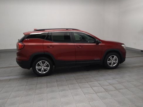 Used 2019 GMC Terrain SLE w/ Driver Convenience Package FWD image 10