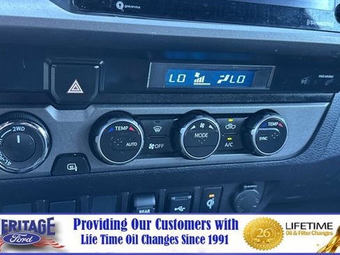 Used 2023 Toyota Tacoma 4x4 Double Cab image 19