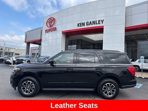 Used 2024 Ford Expedition XLT AWD/4WD image 3